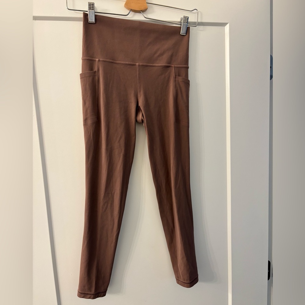 Barely worn Athleta pocket leggings